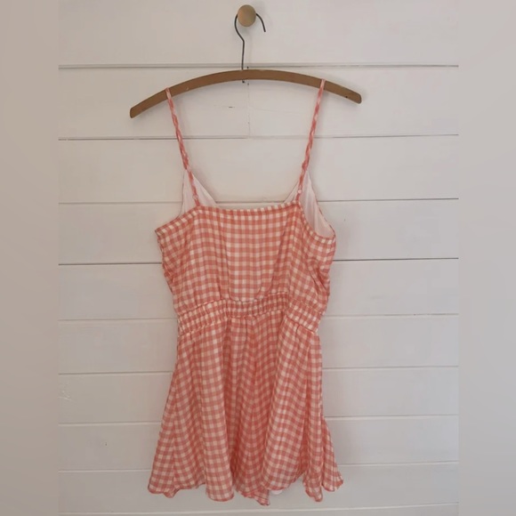 Row A Surplice Romper in Pink White Gingham Check Sz MEDIUM NWT NORDSTROM - Picture 3 of 4
